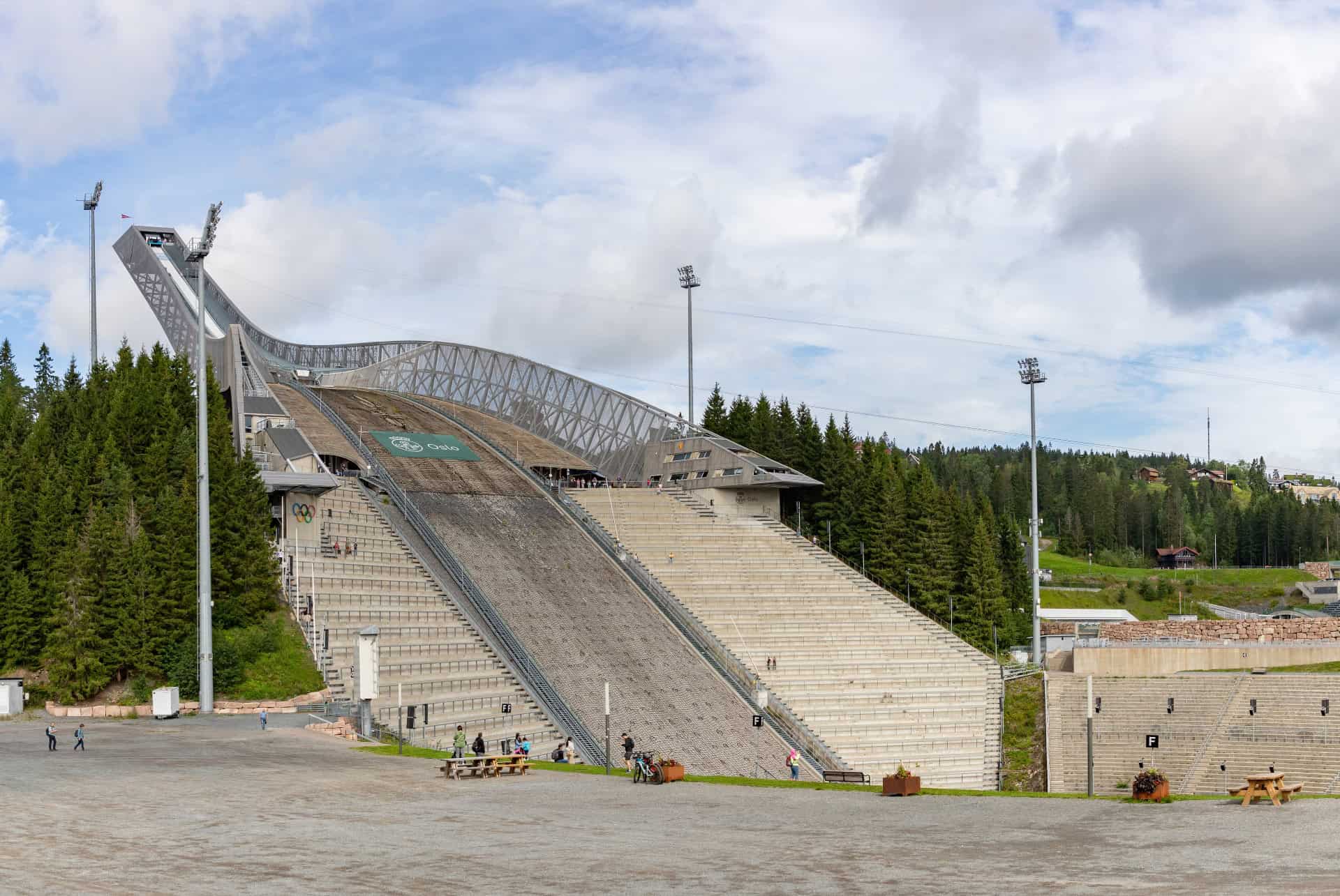 holmenkollen piste jeux olympiques