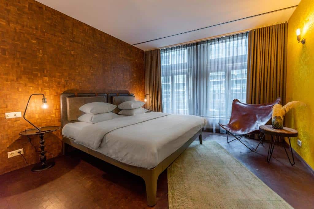 hotel v nesplein