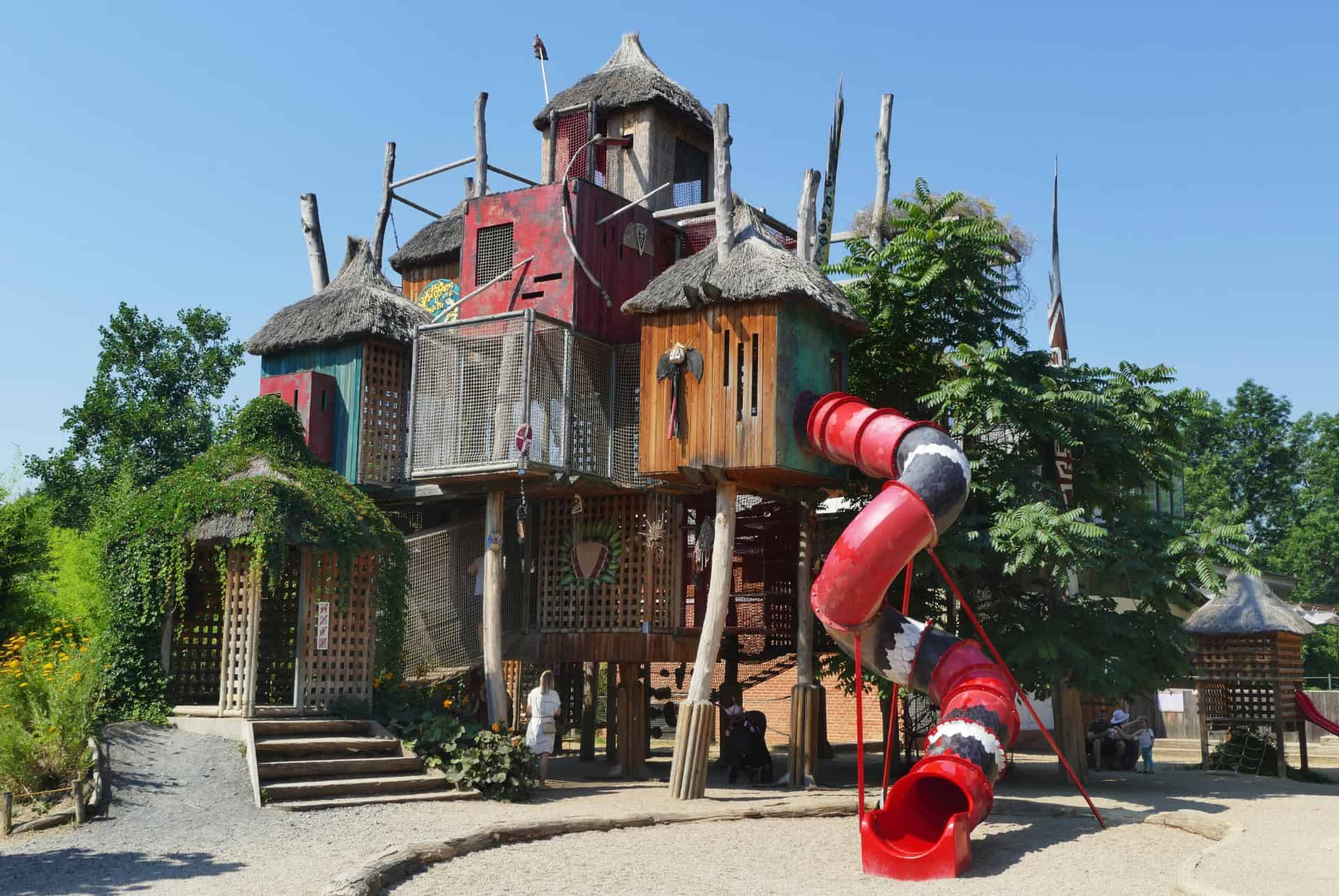 zoo prague toboggan