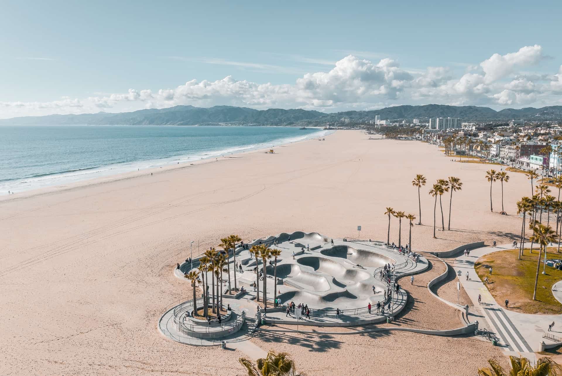 venice beach vue aerienne los angeles pass