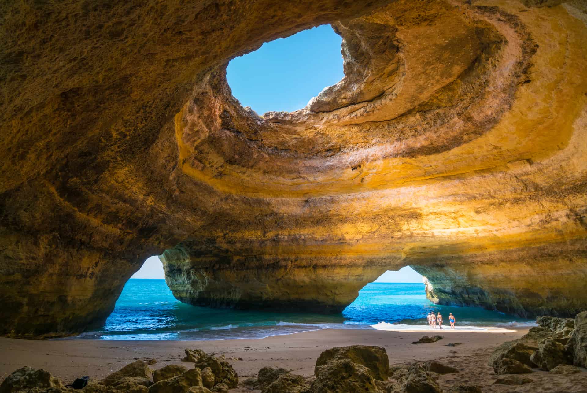 visiter la grotte de benagil