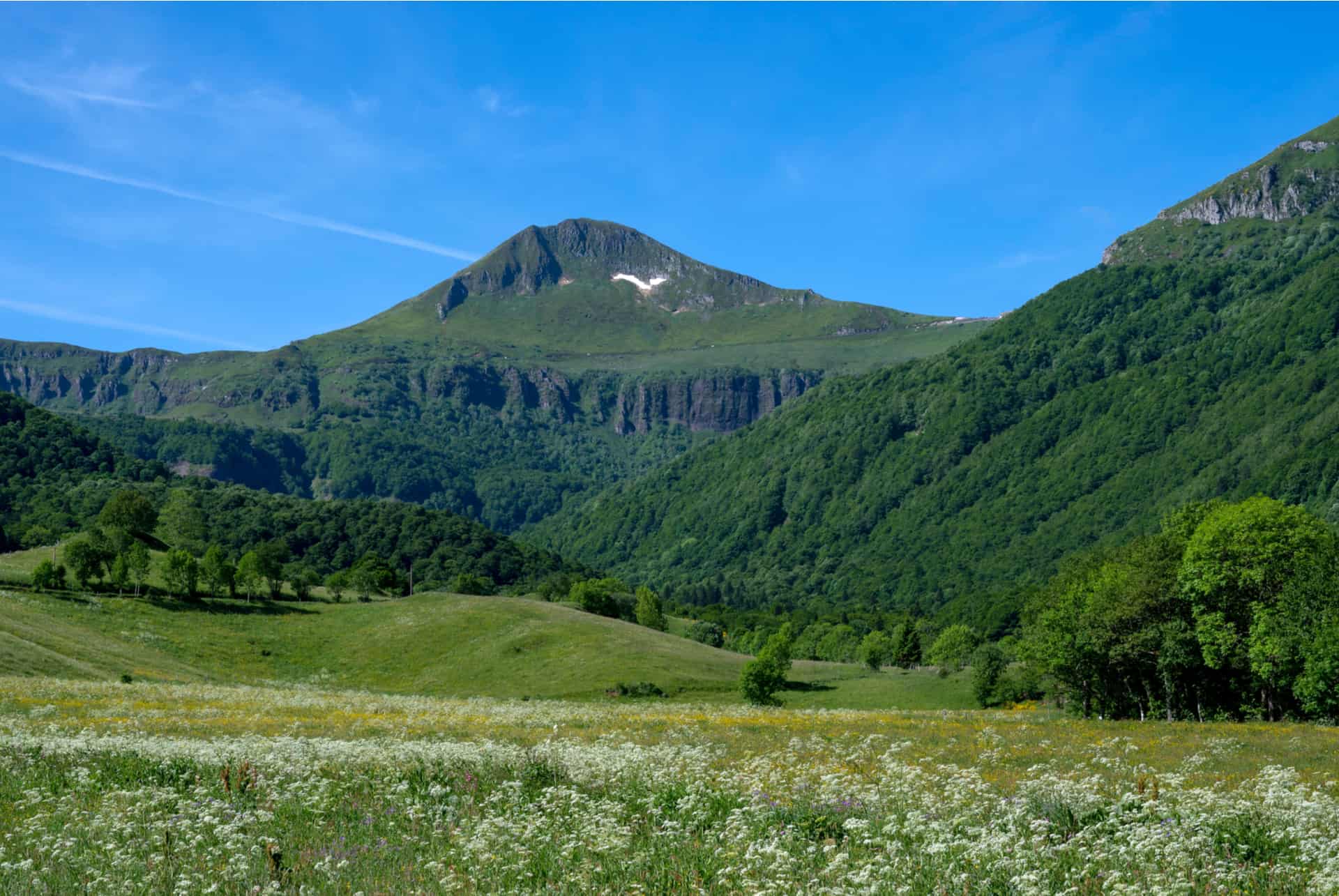puy mary rhone alpes