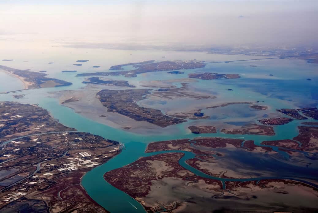 vue aerienne lagune sant erasmo