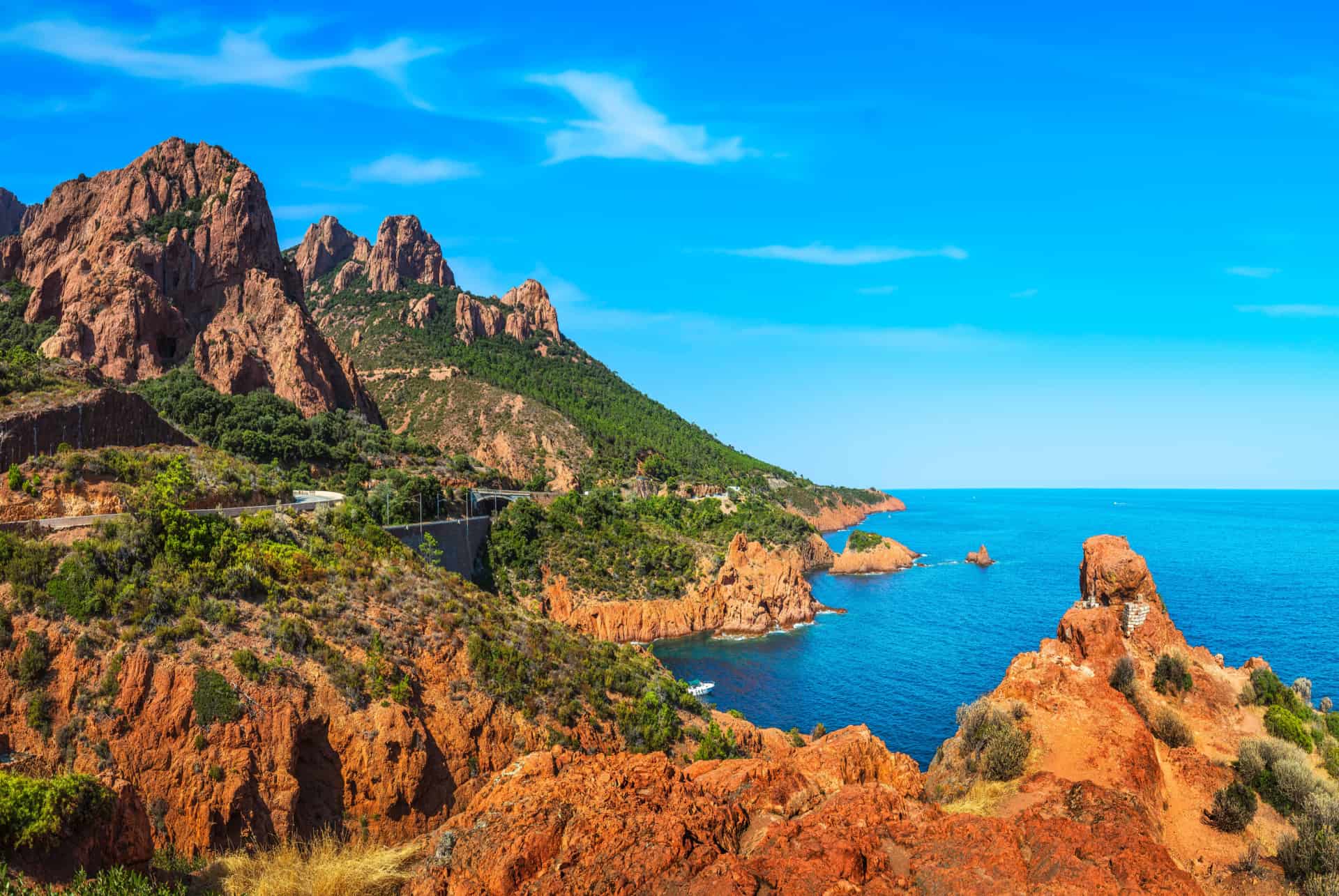 esterel que faire var