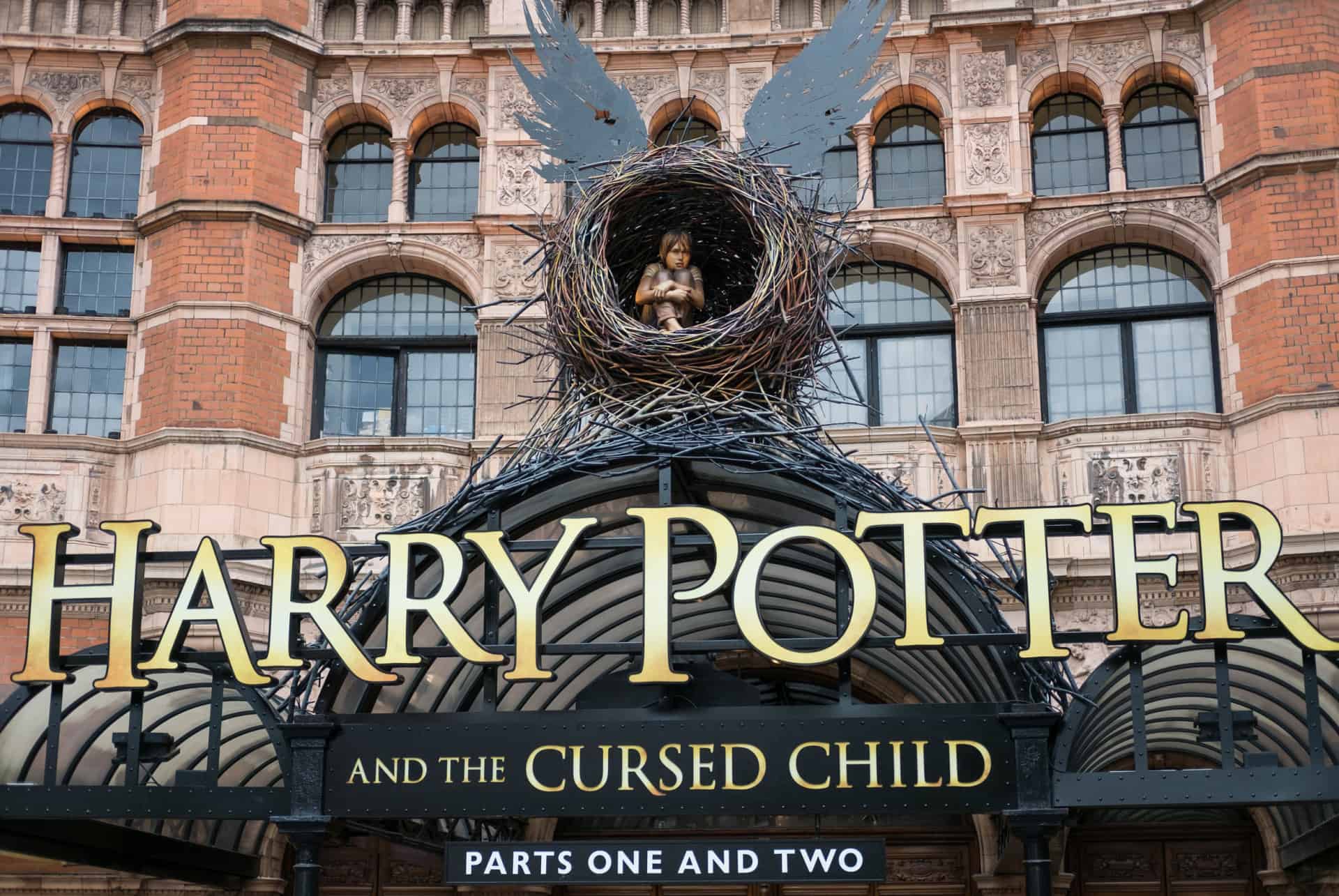 harry potter and the cursed child
