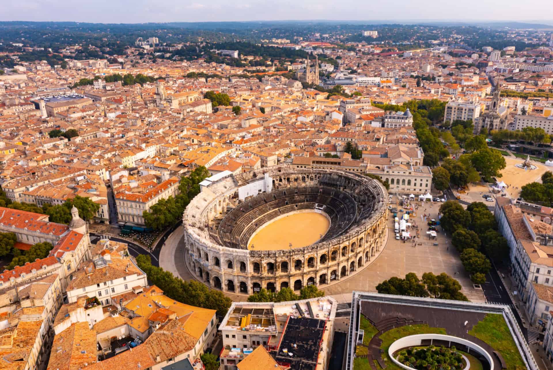 que faire dans le languedoc-roussillon arene de nimes