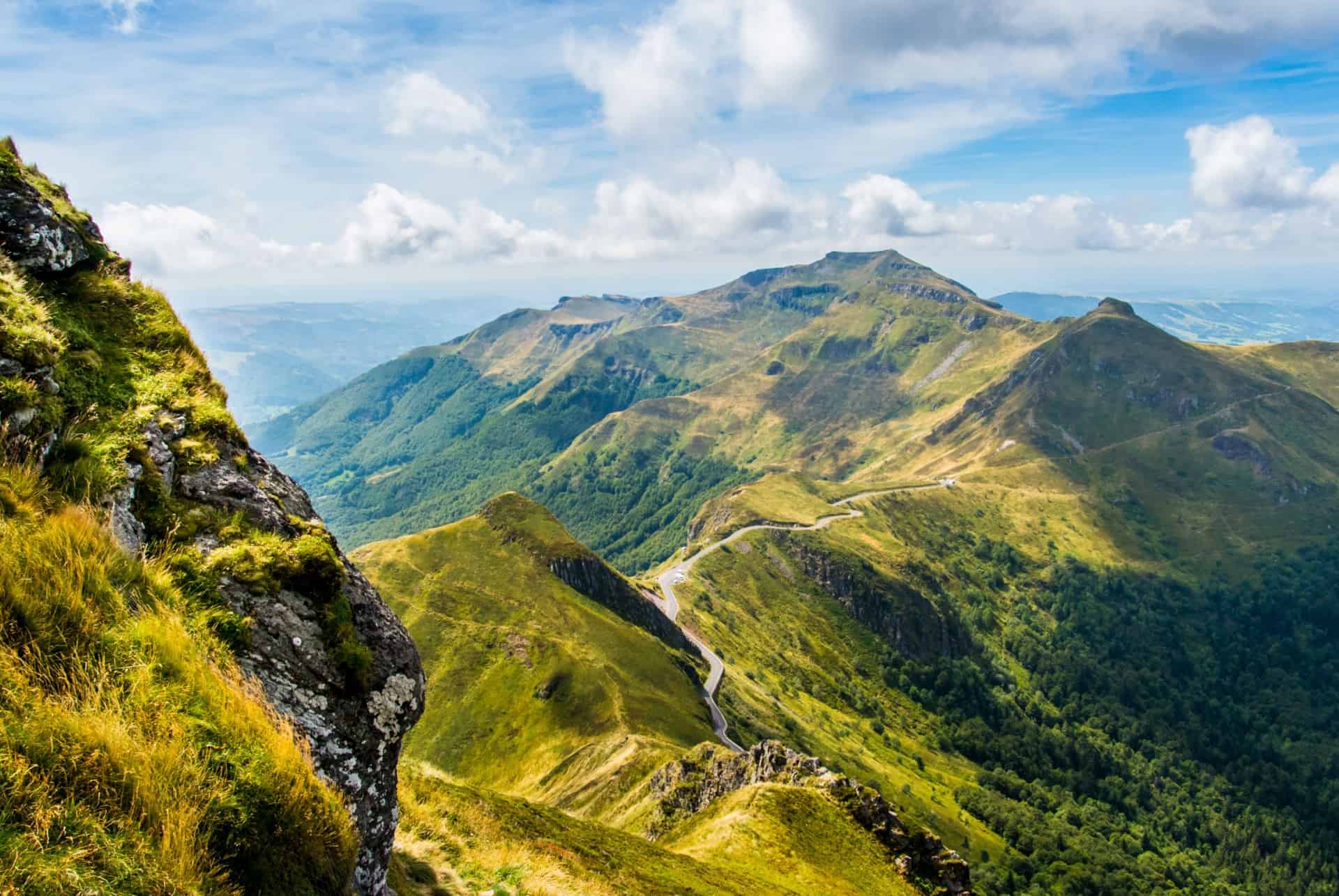 partir en auvergne en ete