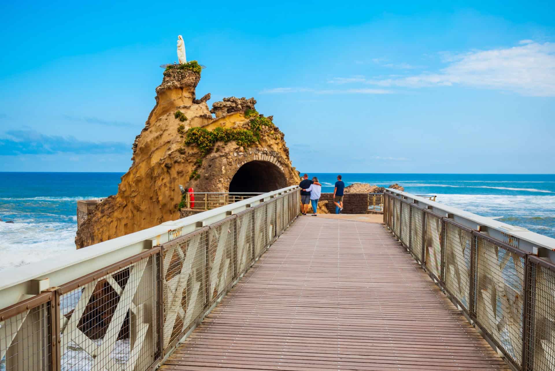 rocher de la vierge biarritz