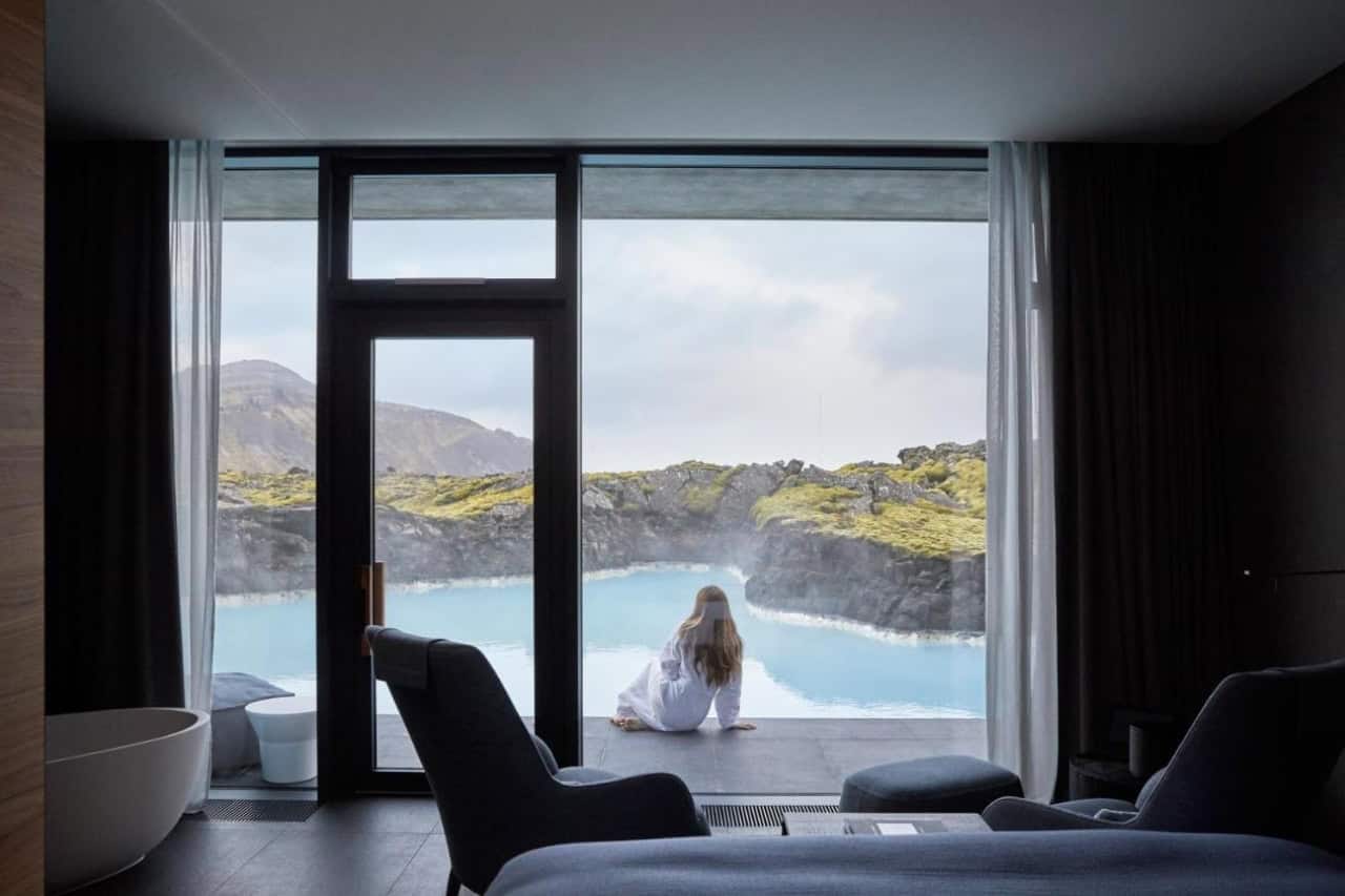 the retreat blue lagoon iceland