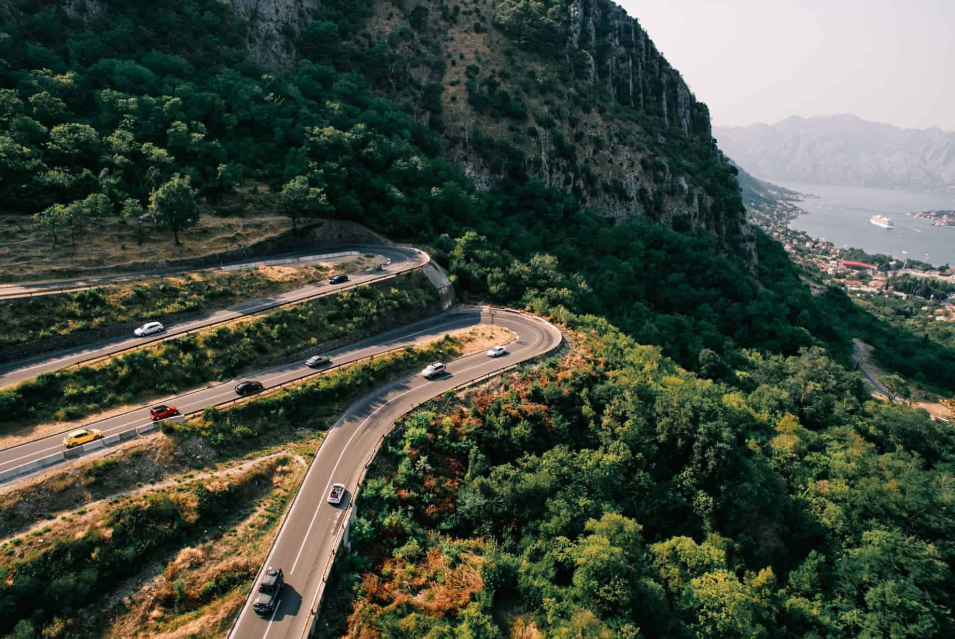 Serpentine Road kotor