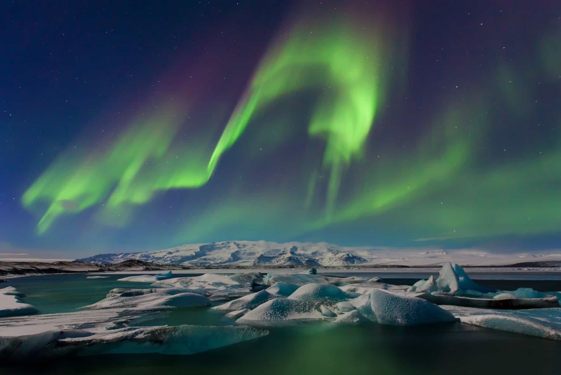 glacier lagoon aurore boreale islande