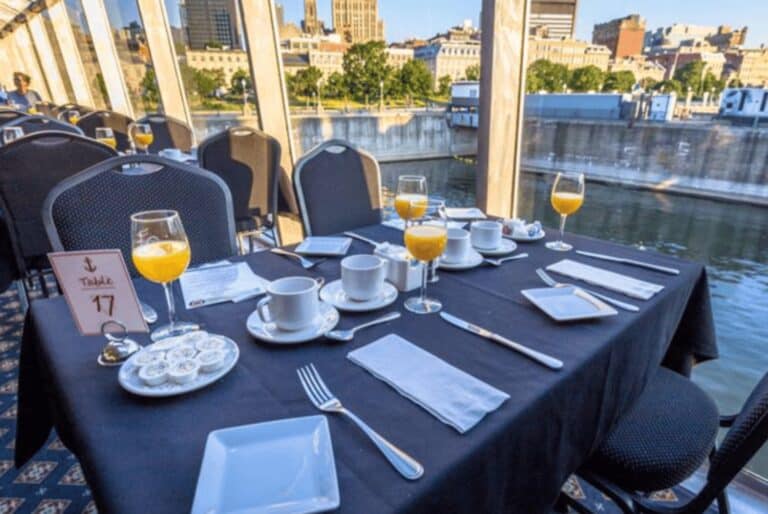 Brunch - Croisière le dimanche