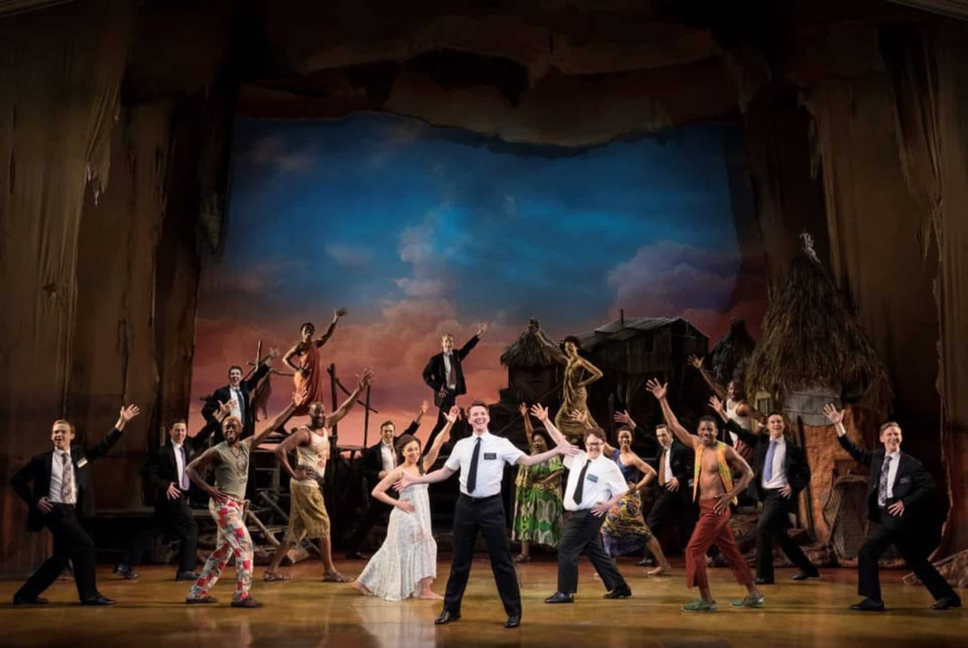 comedie musicale the book of mormon a broadway