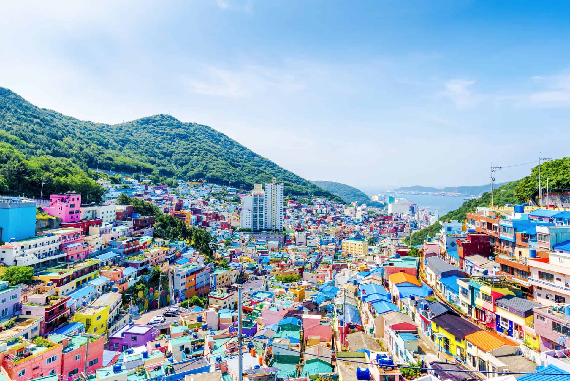 les maisons colorees de gamcheon village a busan