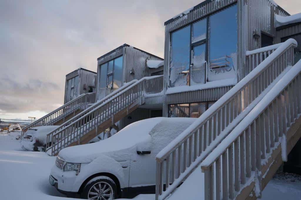 modern apartment in henningsvaer