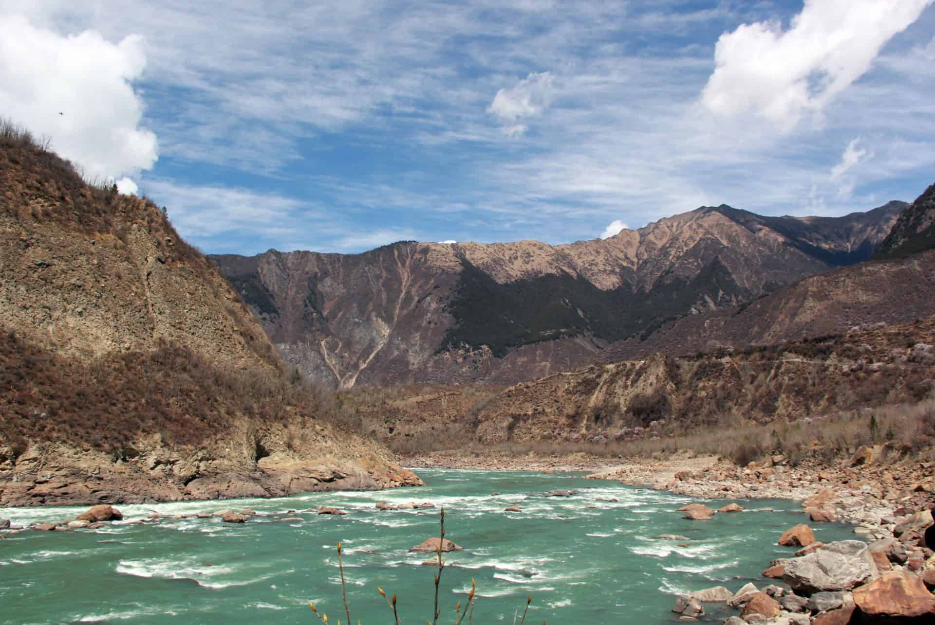 yarlung tsangpo chine plus grands canyons du monde