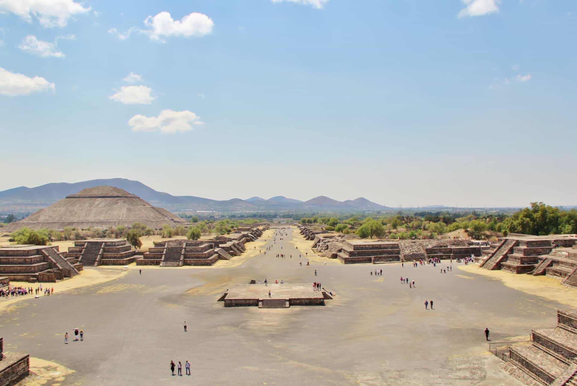 Chaussée des Morts vol en montgolfière à teotihuacan