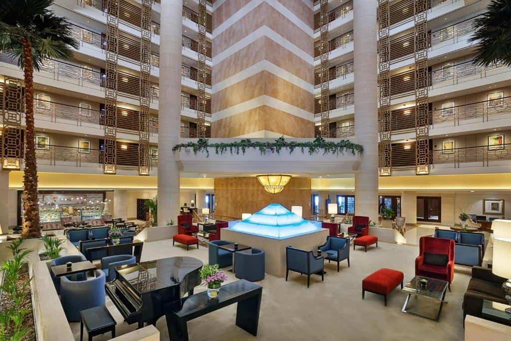 sheraton dubai creek hotel towers